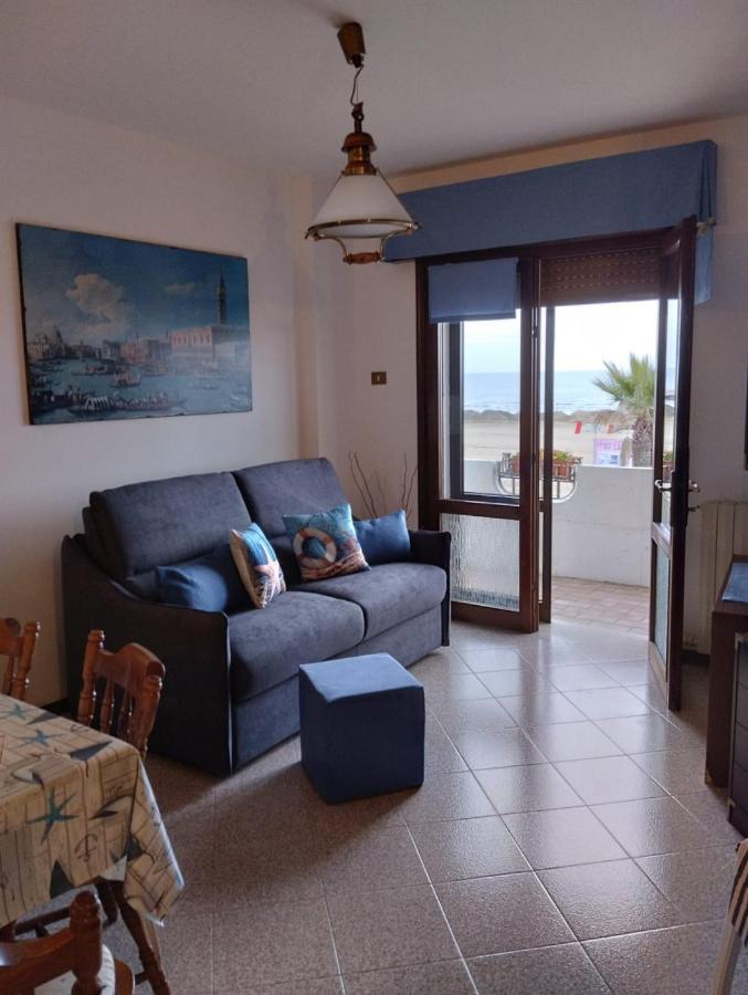 Appartamento Frontemare Azzurra Caorle Exteriör bild